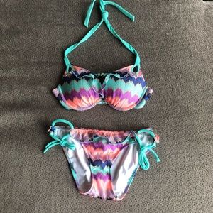 Victoria’s Secret Ruffle Flouce Chevron Bikini